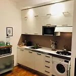 [PORTAVENEZIA49] - Appartamento Milano Porta Venezia con Jacuzzi